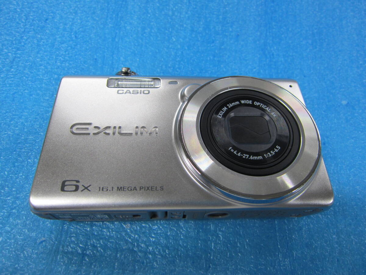 CASIO　EX-ZS26予備バッテリー付