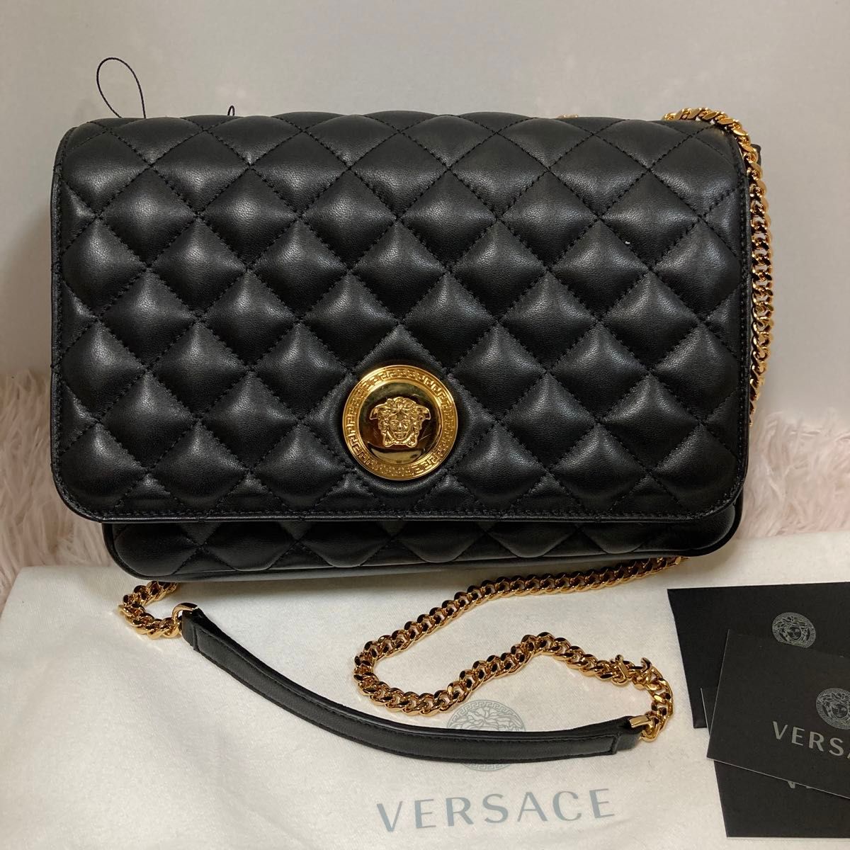 新品未使用　Versace ヴェルサーチ　ショルダーバック 黒 ゴールドチェーン