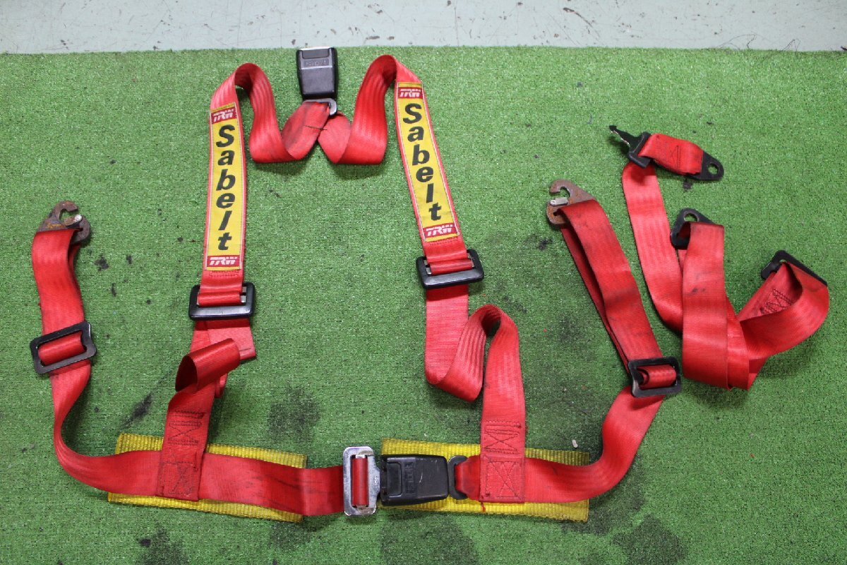 Sabeltsa belt 3 point type Harness seat belt 35136 Y308