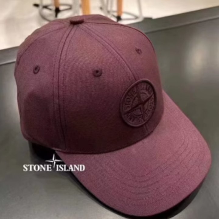 新品未使用　STONE ISLAND キャップ　帽子　ハット　メンズ　刺繍ロゴ　男女兼用　onesize　zd78