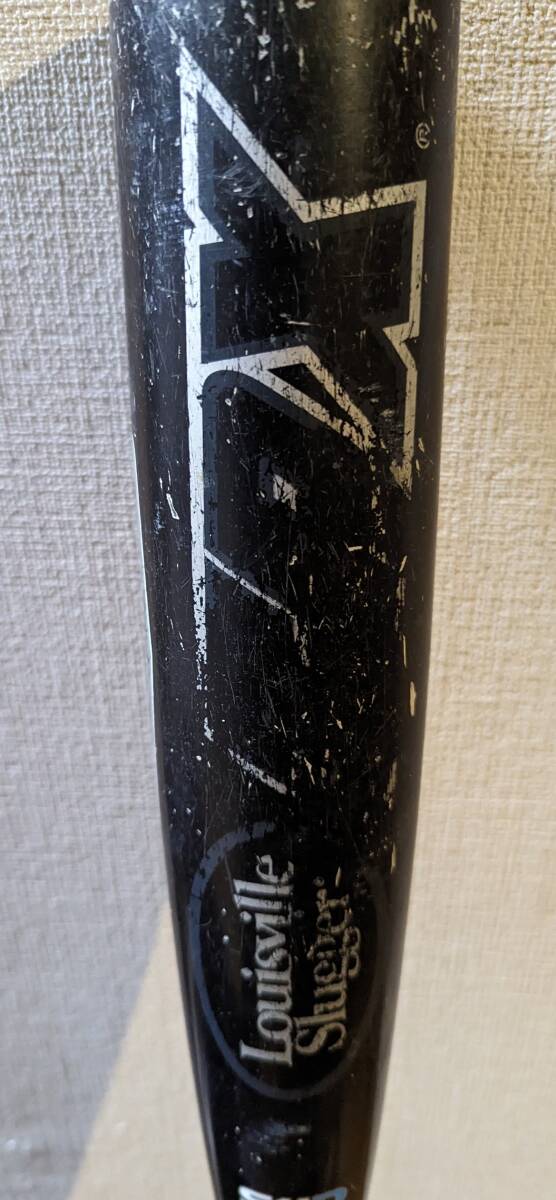 少年軟式野球バット　ルイスビルスラッガー　XENO　品番 ＪJRB013T2　80cm 564g トップバランス　中古_画像3