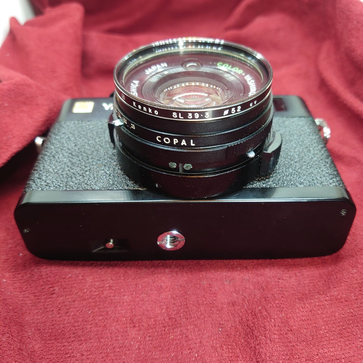 345【シャッターOK】YASHICA ELECTRO35CC レンジファインダー フィルムカメラ ヤシカ エレクトロ COLOR-YASHINON DX F:1.8 35mm_画像8