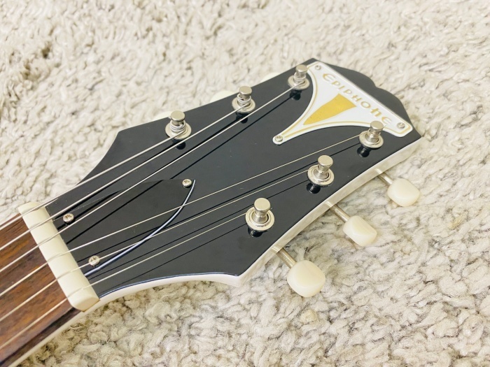 ■極美品■Epiphone Crestwood Custom (Tremotone) Polaris White■エピフォン クレストウッド カスタム ホワイト■超軽量2,96kg■の画像2