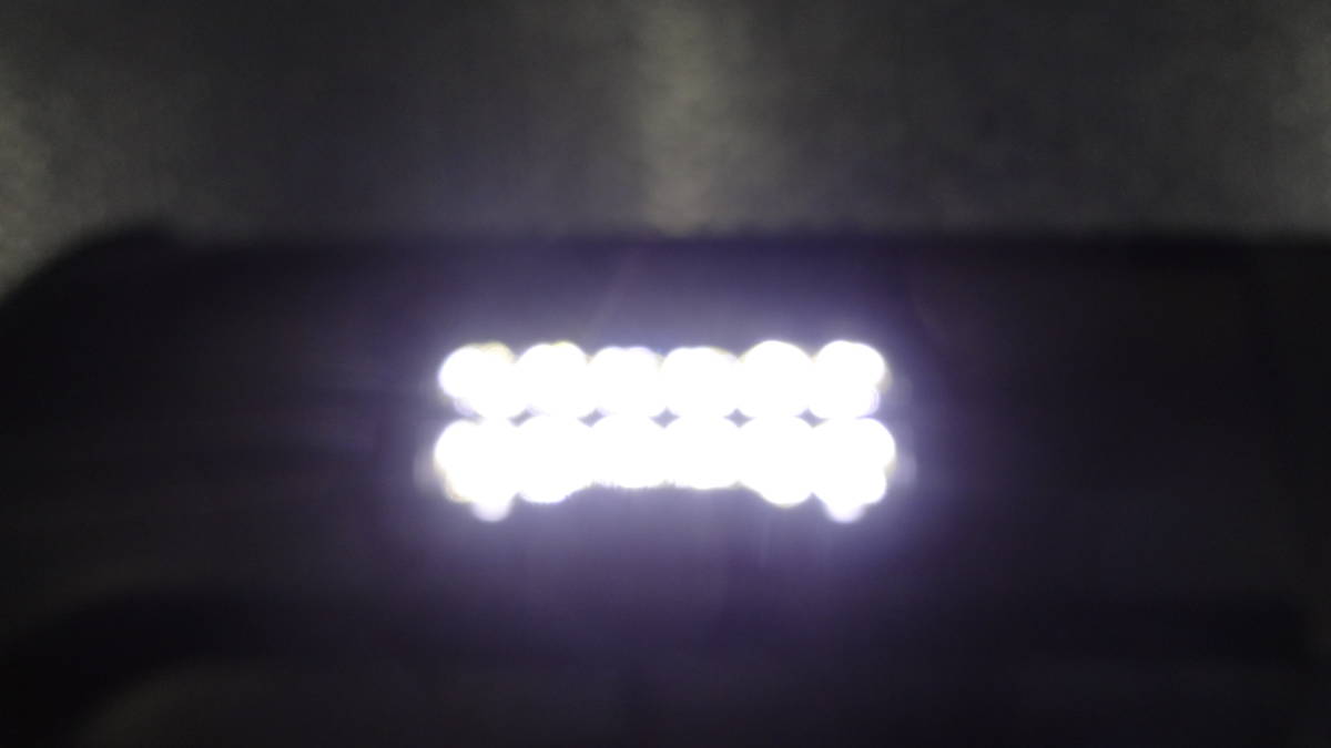 【アウトレット品】ハイエース 200系 4型 5型 ワイド用 LEDデイライト付き フロント バンパーガード オフロード仕様 アンダーメッキ_左右：点灯OK