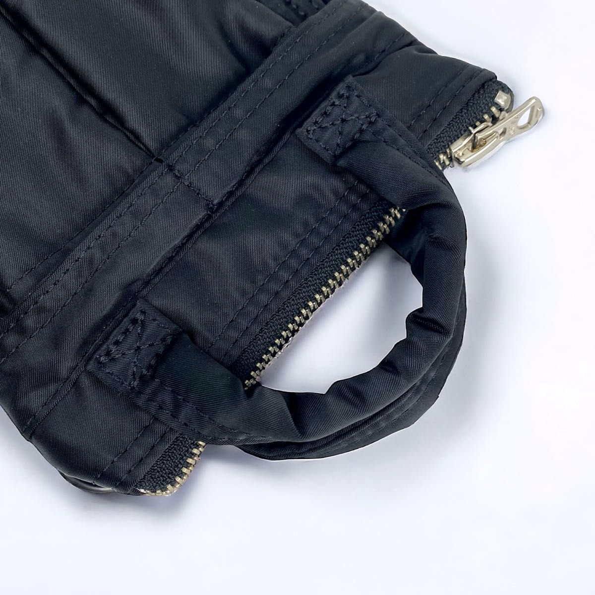 現行】PORTER / HOWL HELMETBAG MINI / ブラック ポーター 現行】PORTER / HOWL HELMETBAG MINI / ブラック ポーター