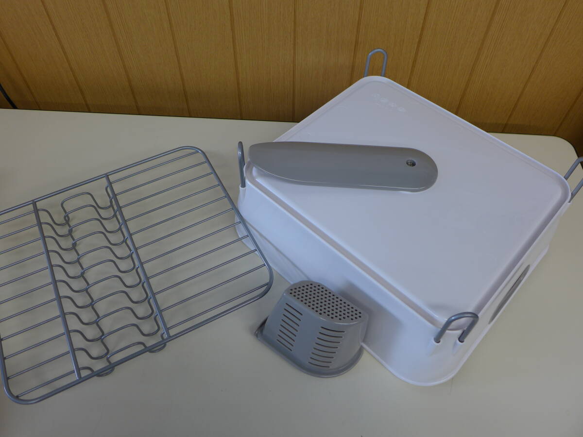 cc153* simplehuman compact тарелка подставка / осушитель / мытье предмет / белый / ручка есть / вращение осушитель есть /100