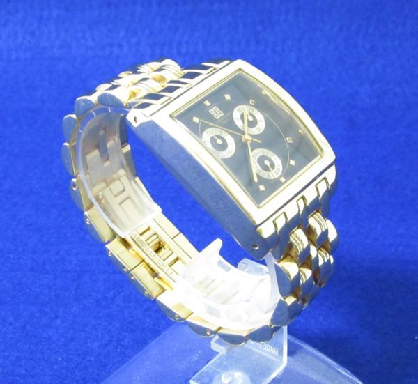 【稼働品】GIVENCHY ジバンシー　GLOBEMASTER グローブマスター 　クロノグラフ クォーツ REG.1462151 　スイス製 　メンズ腕時計_画像4