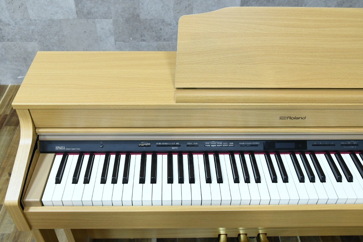 PB4BK145 ローランド Roland HP603 電子ピアノ スツール セット デジタルピアノ Bluetooth対応 88鍵 2017年製 昇降椅子 鍵盤楽器_画像5