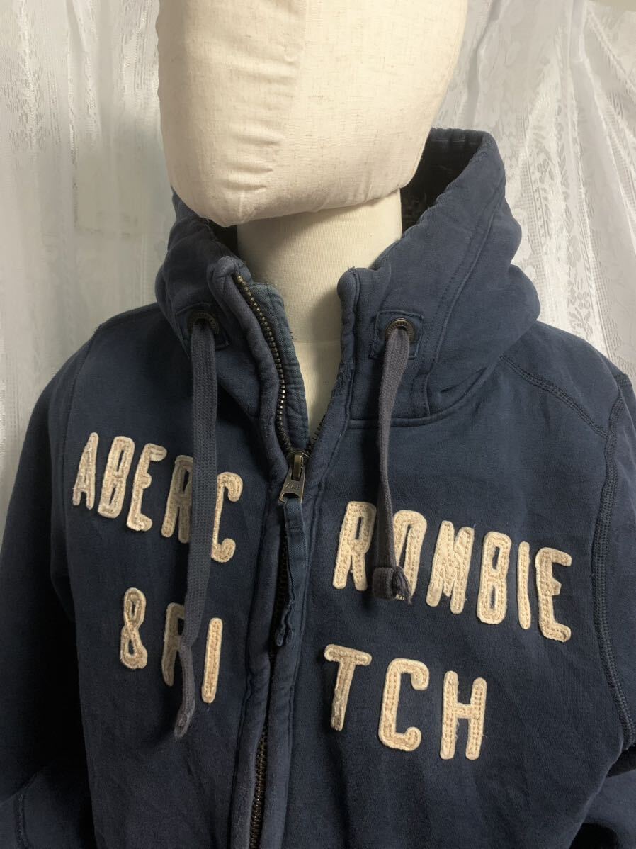 Abercrombie&Fitchアバクロ　ジップアップ　パーカー　中ボア　ダメージ加工　ネイビー　立体ロゴ　XL