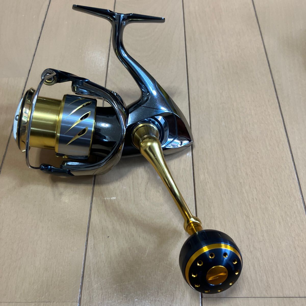 シマノ SHIMANO 14ステラ3000HGM_画像2