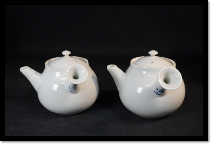 高野清鳳 急須 2個 煎茶道具  茶器 茶道具 白磁 在銘 京焼 共箱の画像2