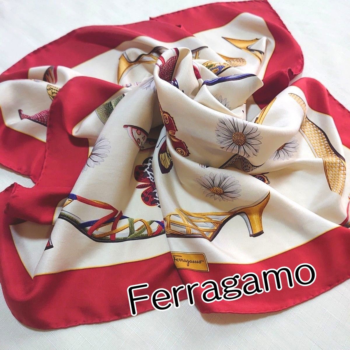 ■Ferragamoフェラガモ■ミール柄シルク大判スカーフ■