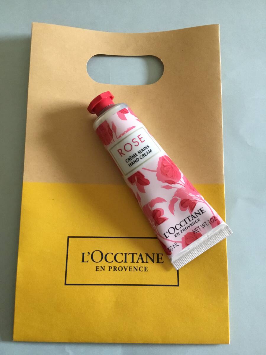 ラスト送料無料◆ L'OCCITANE正規紙袋付30ml◆ ロクシタンL'OCCITANEローズ ハンドクリーム 30ml◆美しい手に♪ 新品未使用◆並行輸入商品_画像1