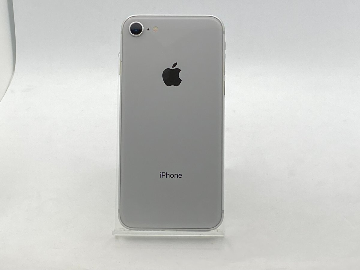 【中古・ジャンク】アクティベーションロック品 Apple iPhone8 64GB au シルバー NW〇 本体 部品取り用 A-92289_画像2