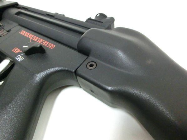 E9★ジャンク品 MARUI MP5A4フィクスドストック オートマチック電動エアーガン 警察 特殊部隊使用 HOP UPシステム 銃 元箱付 ミリタリーの画像10