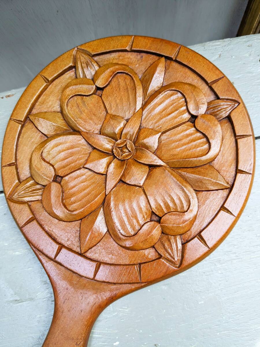  hand-mirror wooden tree carving retro modern floral print modern 