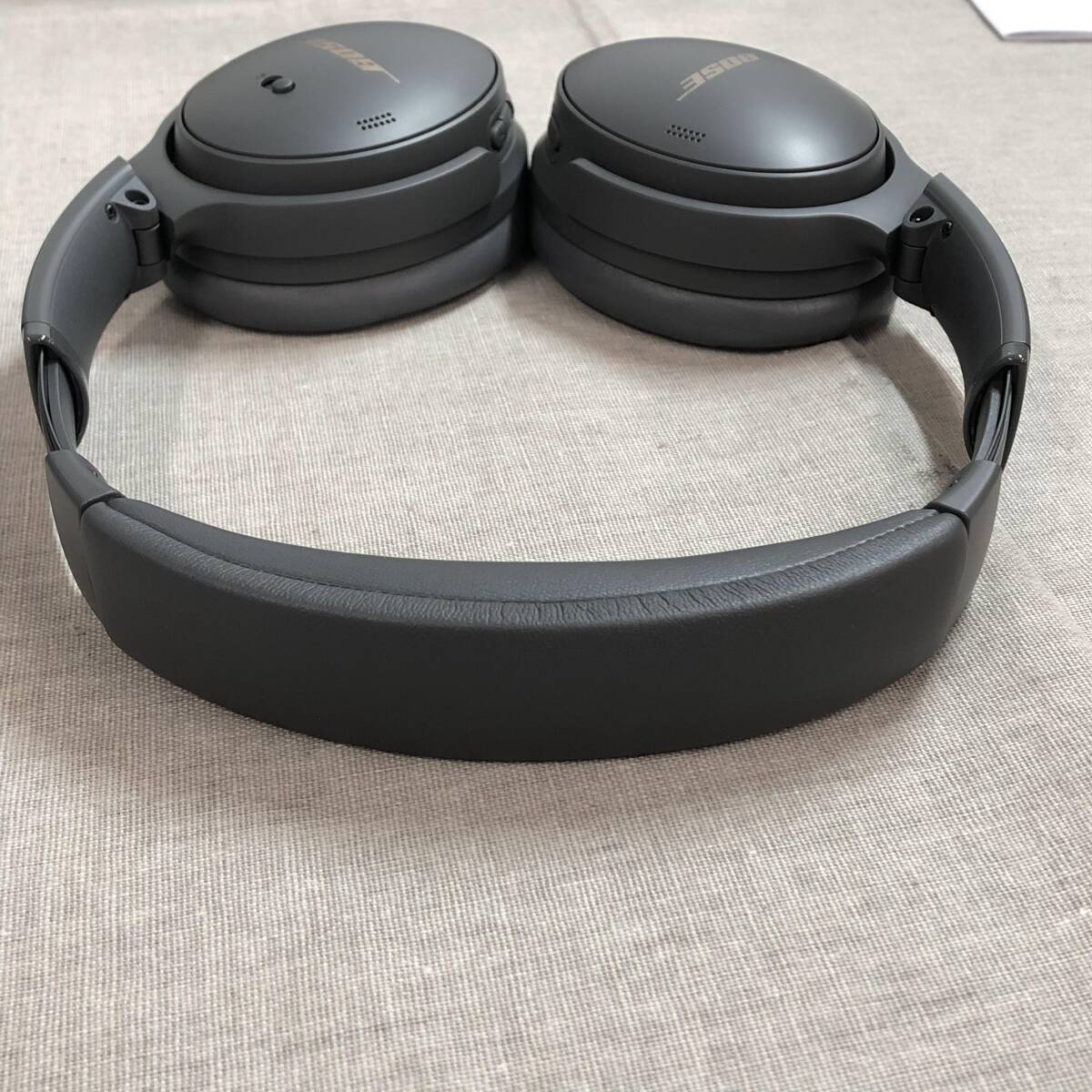 Bose QuietComfort 45 Headphones ワイヤレスヘッドホン Bluetooth ノイズキャンセリング マイク付 _画像8