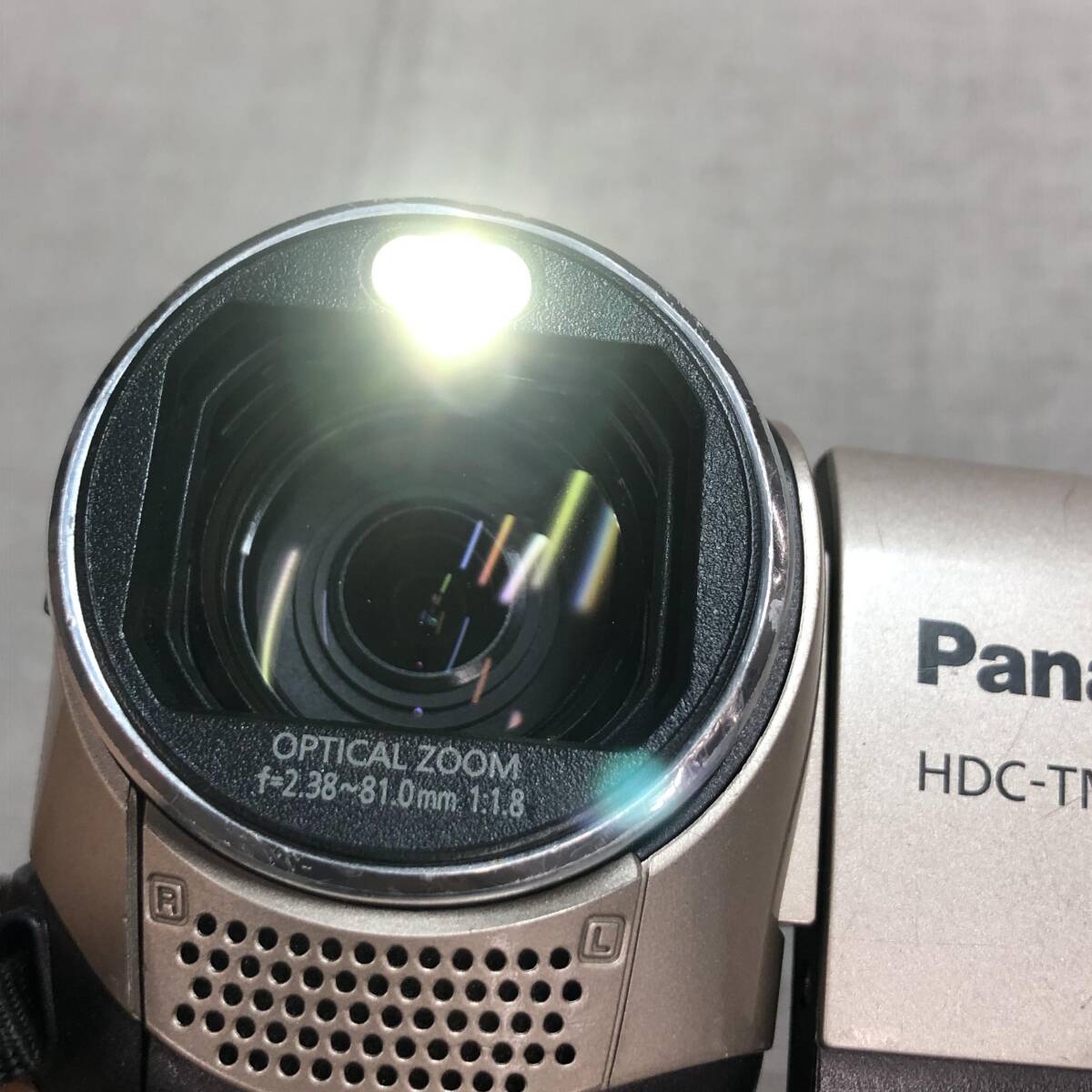 現状品 パナソニック デジタルハイビジョンビデオカメラ TM45 内蔵メモリー32GB キャメルベージュ HDC-TM45の画像5
