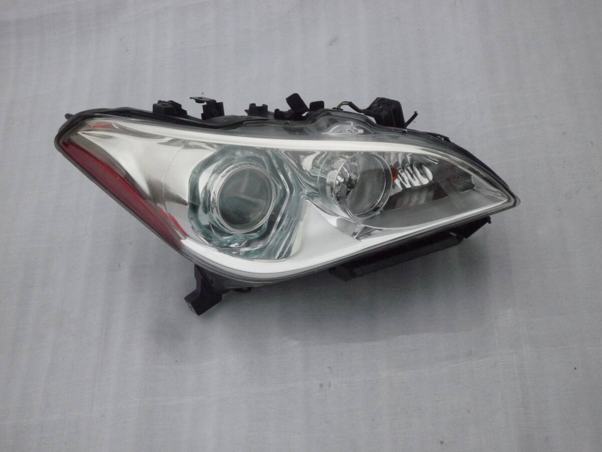  Nissan original Y51 KY51 KNY51 Fuga previous term HID head light headlamp right side driver`s seat side KOITO rare 