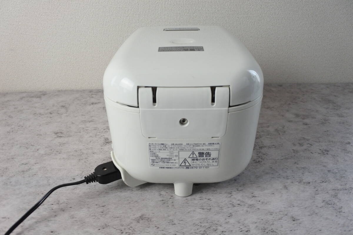 TIGER タイガー マイコン炊飯ジャー JAJ-A552 シンプルホワイト 3合炊き 調理家電 小型家電 家電_画像4