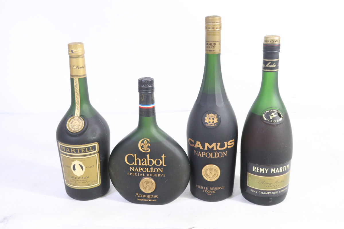 【ト足】未開栓 4本 まとめ MARTELL マーテル MEDAILLON Chabot Armagnac NAPOLEON VIEILLE RESERVE REMY MARTAIN CE688CAA92_画像1