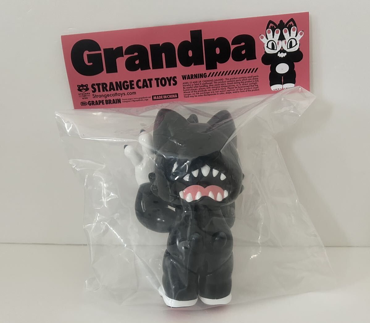  новый товар GRAPE BRAIN за границей ограничение sofvi фигурка grandpa gran pa кошка STRANGE CAT TOYS... Chan клей kun headlockstudio one fes