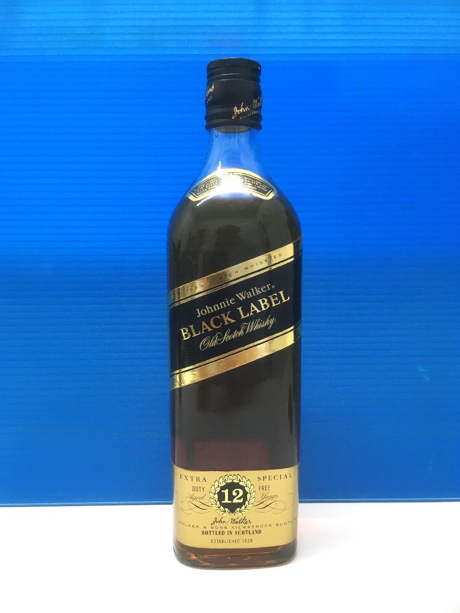 aet3005 【送料無料・未開栓】JOHNNIE WALKER ジョニー ウォーカー BLACK LABEL 黒 ブラックラベル 12年 黒キャップ 750ml 43% 古酒_画像2