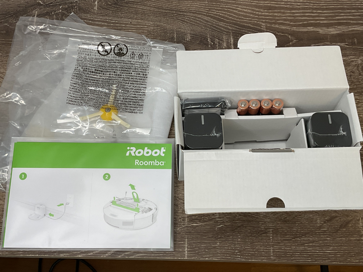 10523-1-SK23-Robot-Roomba-892 通電動作確認済　ロボット掃除機 箱付 一部未使用品_画像4
