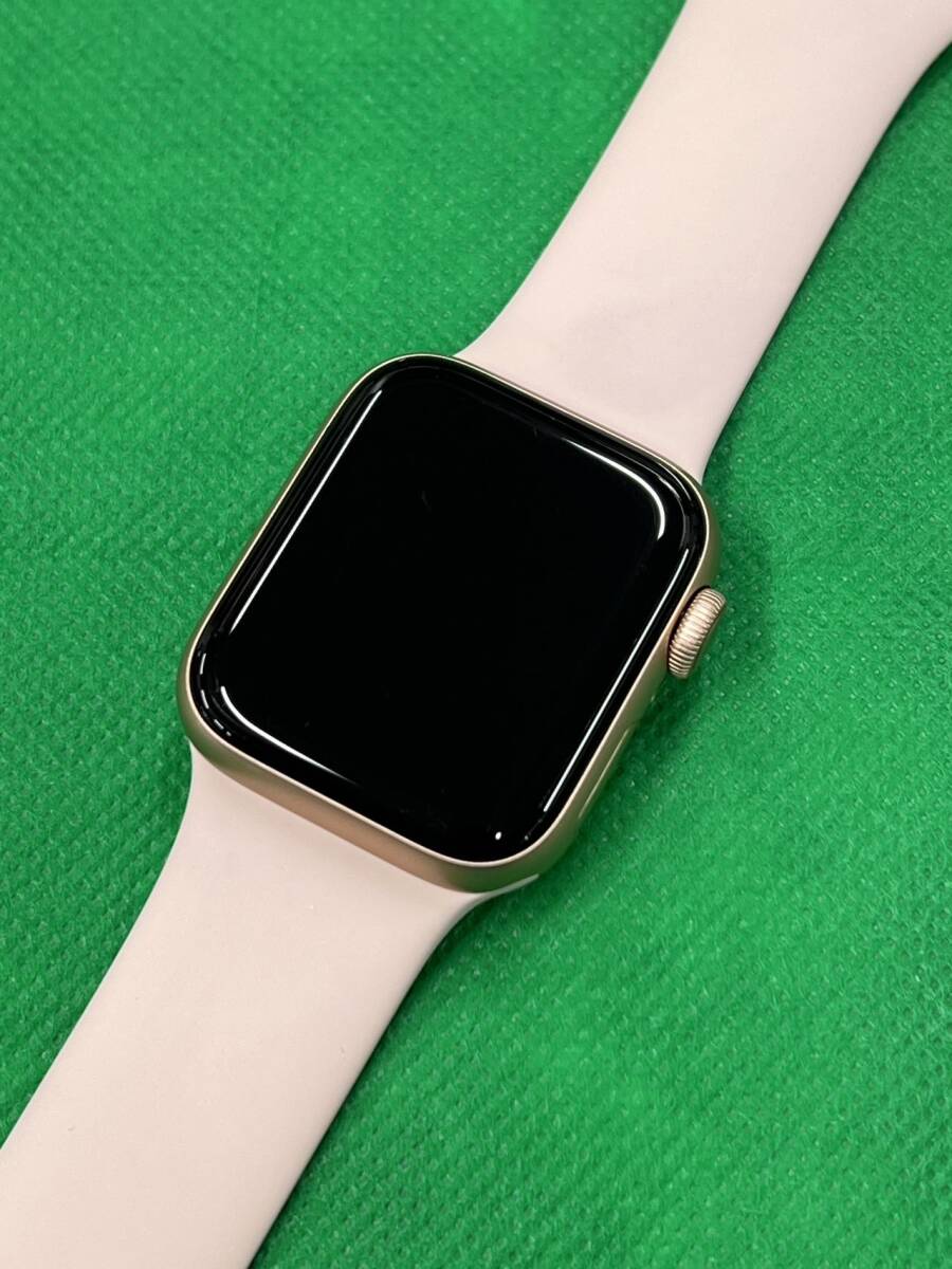 中古 Apple Watch SE GPS+Cellular 40mm ゴールド MYEH2J/A バッテリー89％の画像3