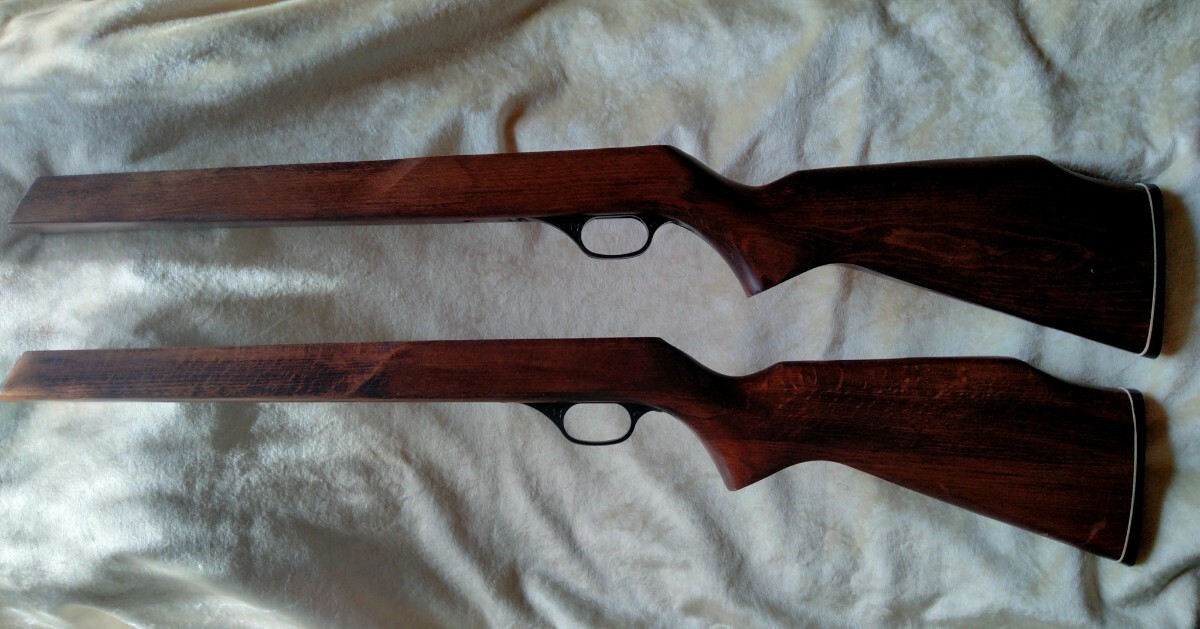 ライフル銃の 木製ストック２本セットです モデルガン エアガンの画像1