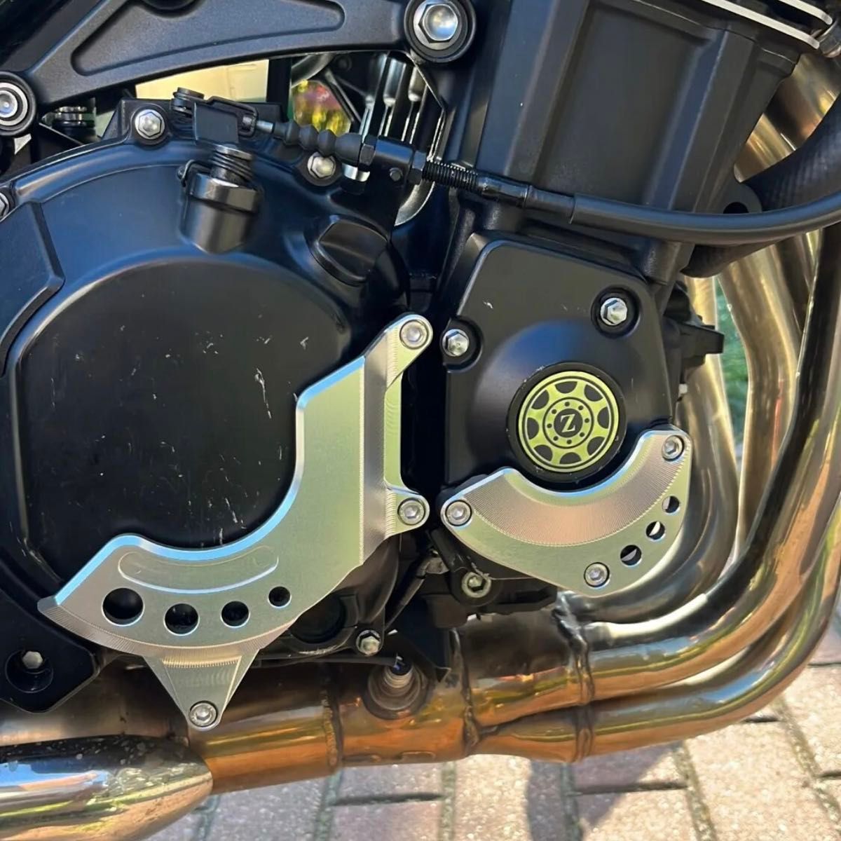Z900RS エンジンガード エンジンカバー スライダー アルミ Z900RS エンジンガード エンジンカバー スライダー アルミ