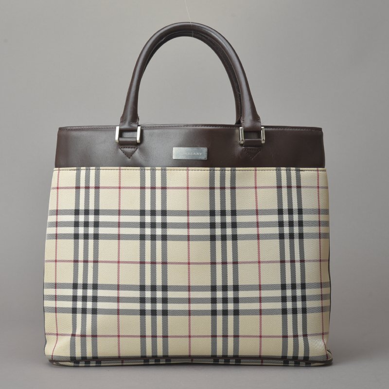 Yahoo!オークション - 1円 美品 BURBERRY バーバリー ノバチェック ト