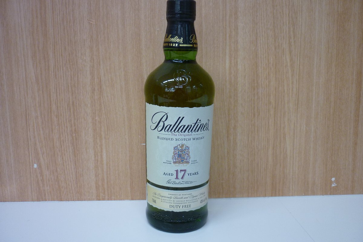 ☆【未開栓】バランタイン Ballantine's 17年 750ml 40% 箱付き スコッチ　ウイスキー_画像2
