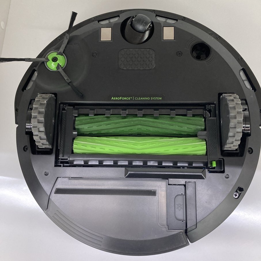 ●アイロボット Roomba ルンバ i3 ロボット掃除機 通常価格\46480　中古美品【動作保証出品】_画像4