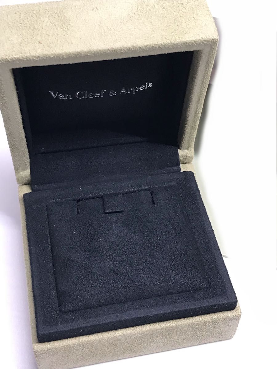 ヴァンクリーフ&アーペル ネックレス ケース 空箱|Yahoo!フリマ ヴァンクリーフ&アーペル ネックレス ケース 空箱|Yahoo!フリマ