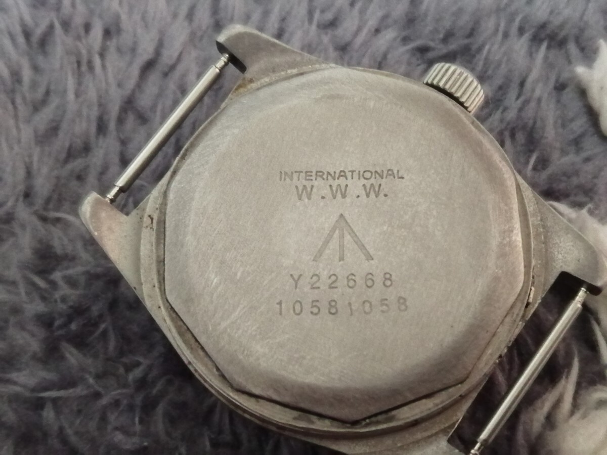 アンティーク 軍用時計 IWC 手巻き ベトナム戦争 ミリタリーウォッチ ヴィンテージ メンズ 腕時計 アメリカ軍 カーキ 仕官支給の画像3