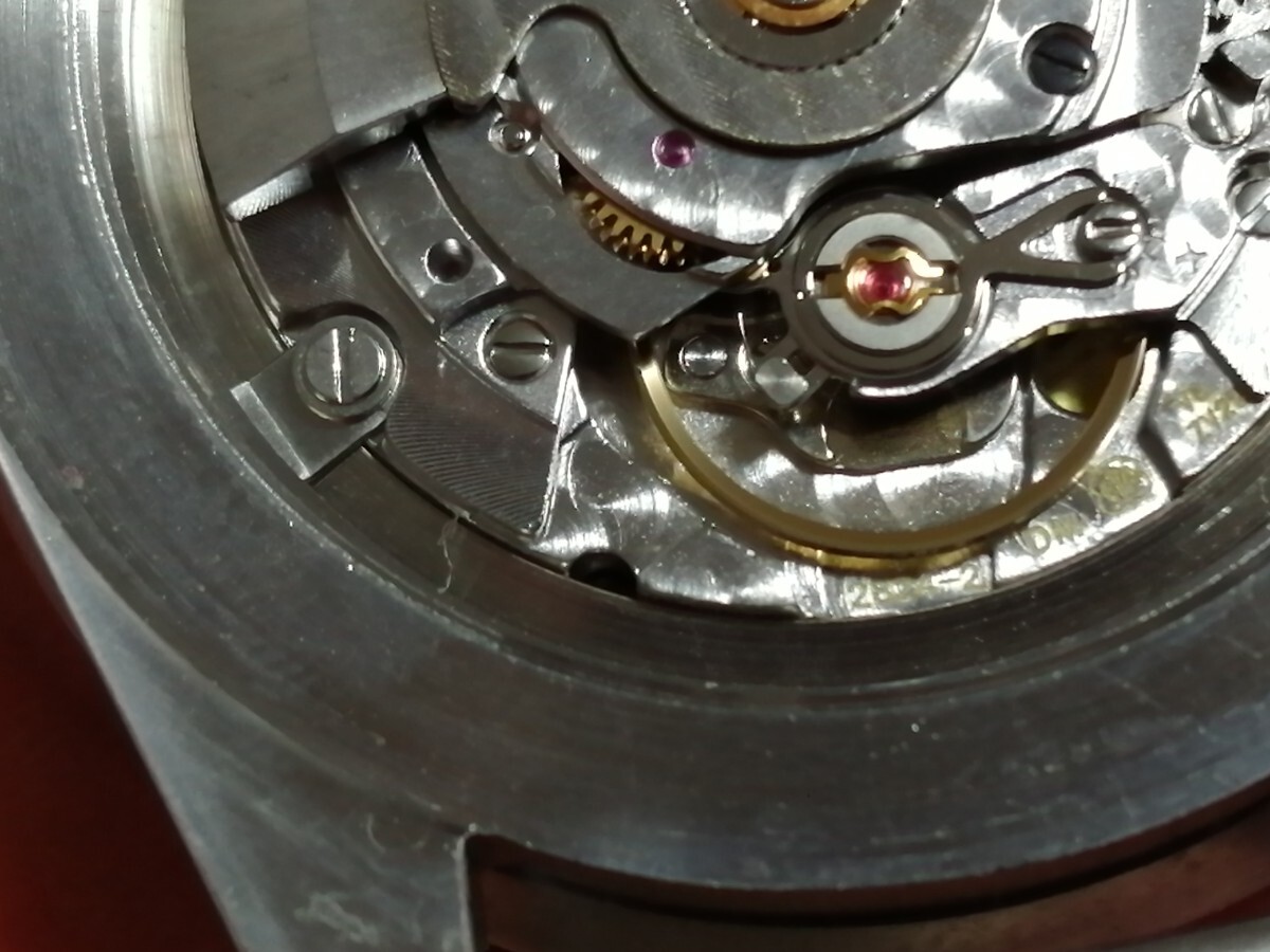 綺麗 TUDOR チュードル サブマリーナ 盾サブドーム風防 アンティーク 黒文字盤 イカサブ ref.9411 ヴィンテージ メンズ 腕時計の画像7
