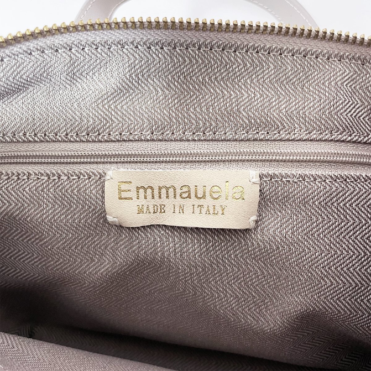 人気・ハンドバッグ 定価12万◆Emmauela・イタリア・ミラノ発◆高級牛革 本革 2way ショルダーバッグ 肩掛け 斜め掛け 通勤 日常_画像10