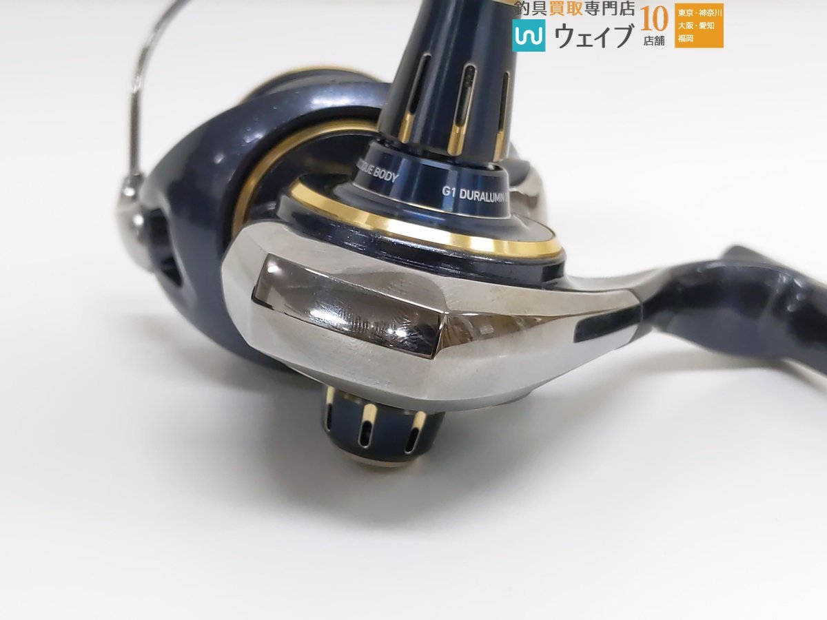 ダイワ 23 ソルティガ 4000-H 未使用品_60U470212 (8).JPG