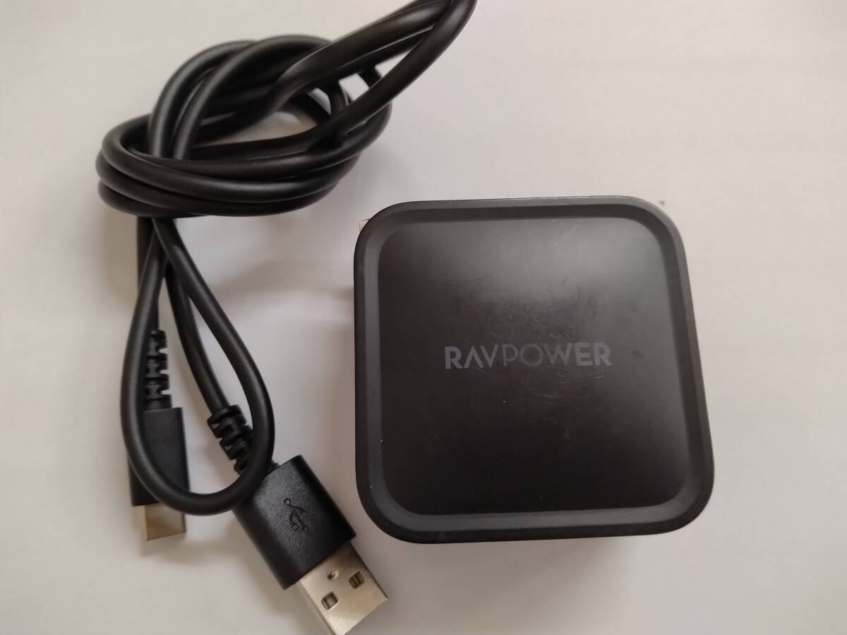 ■RAVPower ラブパワー RP-PC133 65W GaN急速充電器 社外 USB Type-A to C ケーブル 　C_画像1