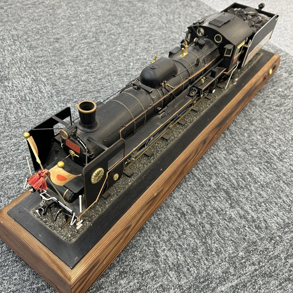 【120939】 鉄道模型 C57型 大型 蒸気機関車 汽車 列車 国鉄 ケース無しの画像1