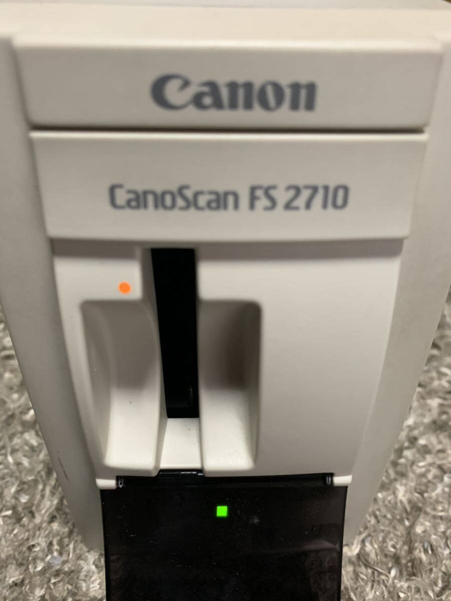 【通電のみ確認】【ジャンク扱い】 canon フィルムスキャナー canoscan fs2710の画像3