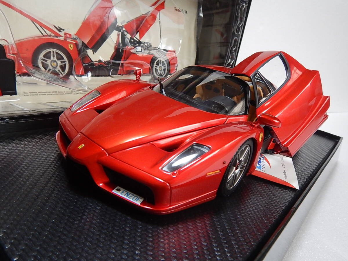 1/18 BBR ENZO FERRARI DIECAST MODEL Modell no. 0737/1002 の画像2