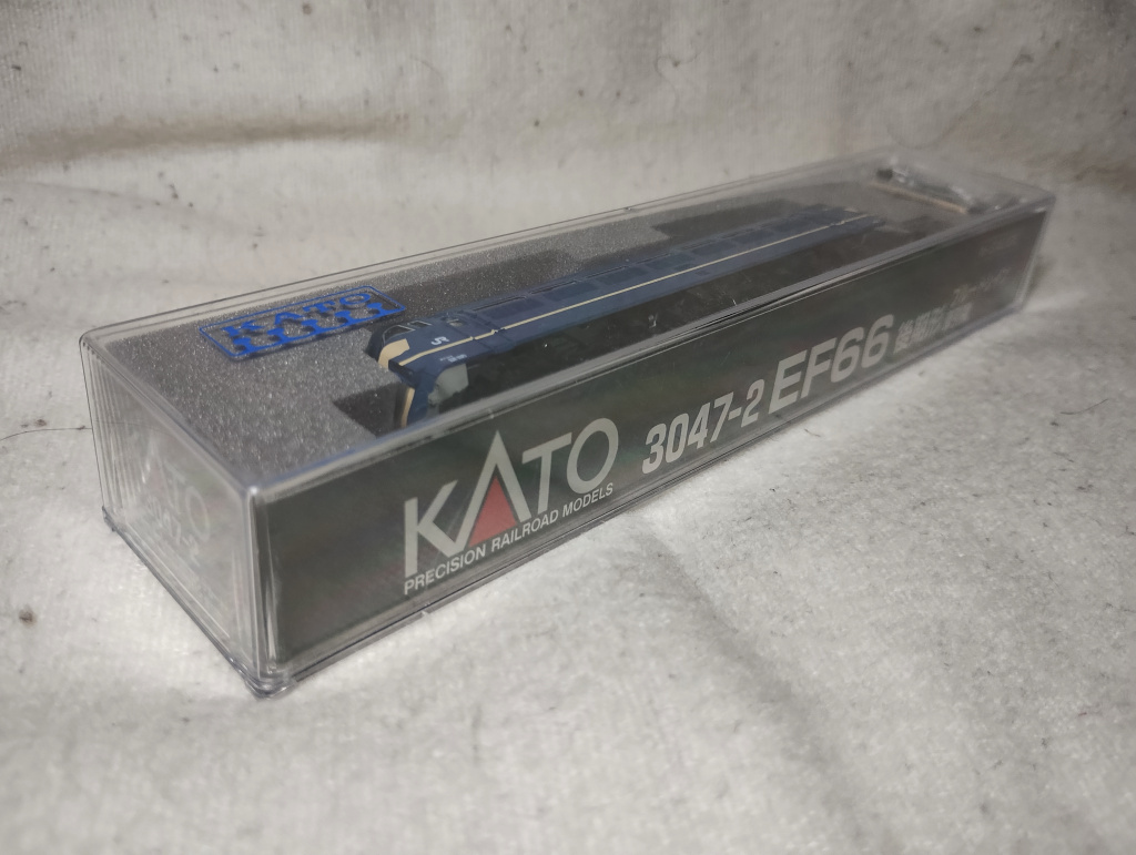 ■ カトー／KATO 3047-2 電機機関車『EF66 後期形 ブルートレイン牽引機』 ■_画像2