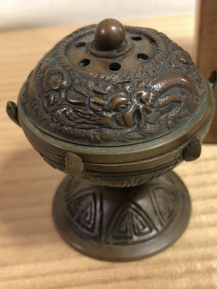 惺々堂 紹美 栄祐 造 緋銅製 鎚痕 菓子盆 共箱 】 金工 煎茶道具 惺々堂 紹美 栄祐 造 緋銅製 鎚痕 菓子盆 共箱 】 金工 煎茶道具