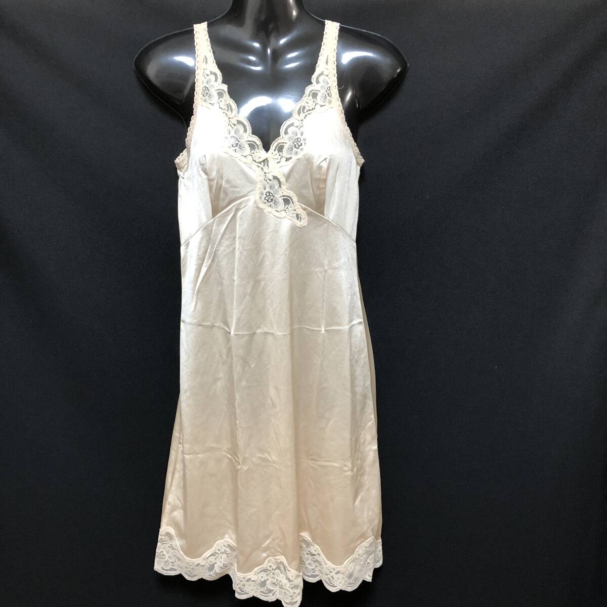 SX-725 ☆♪The Charle co & K-TG730 EXCEL Beauty Madams Lingerie☆ ♪エレガンスラウンドスリップ  Mサイズ(B80cm 丈95cm)の画像5