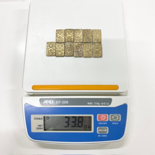 明治二分判金　まとめ11枚セット　総重量約33.8ｇ二分判金 重量約3.3ｇ/約3.1g / 約3.0g / 約2.9g 保管品 古銭　貨幣_画像3