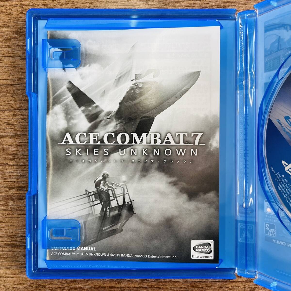 【1円スタート】PS4 ゲームソフト ACE COMBAT 7 COLLECTORS EDITION エースコンバット コレクターズエディション 趣味 収集 BANDAI NAMCO _画像6