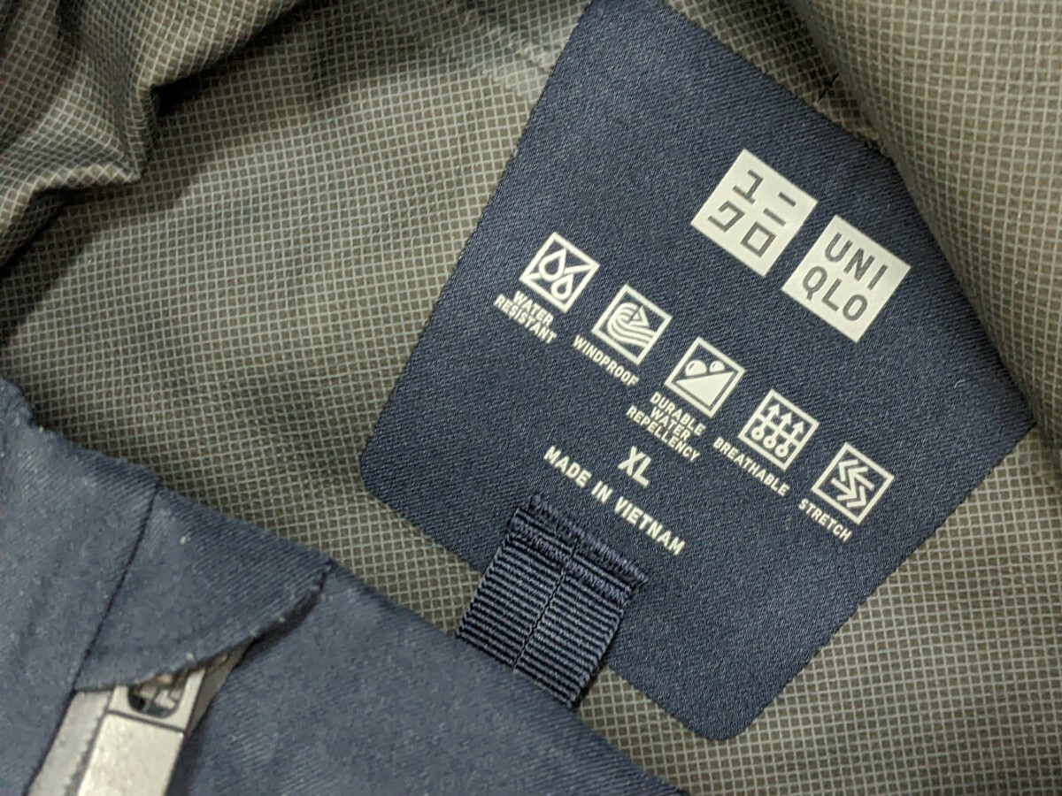 15．ユニクロ UNIQLO ブロックテック はっ水 防風防水ブルゾンジャケットパーカー メンズXL ネイビーx508_画像5