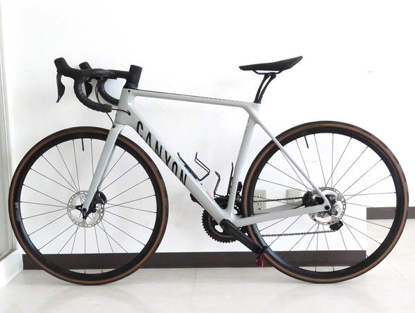 美品 CANYON/キャニオン エンデュランスバイク ロードバイク Endurace CF SL 8 DI2 2022年モデル Stealh Grey size/M カーボン 電動変速の画像1